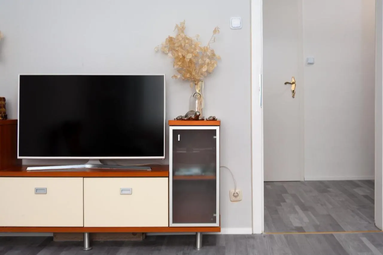 Brand-New 2Bd Apartment Close To Shopping Street In Schonbrunn 维也纳 0*,  奥地利